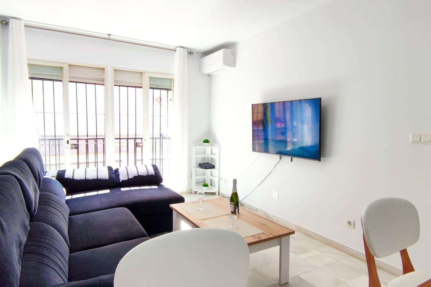 Fantastico Apartamento Totalmente Renovado Torre Del Mar Eksteriør billede
